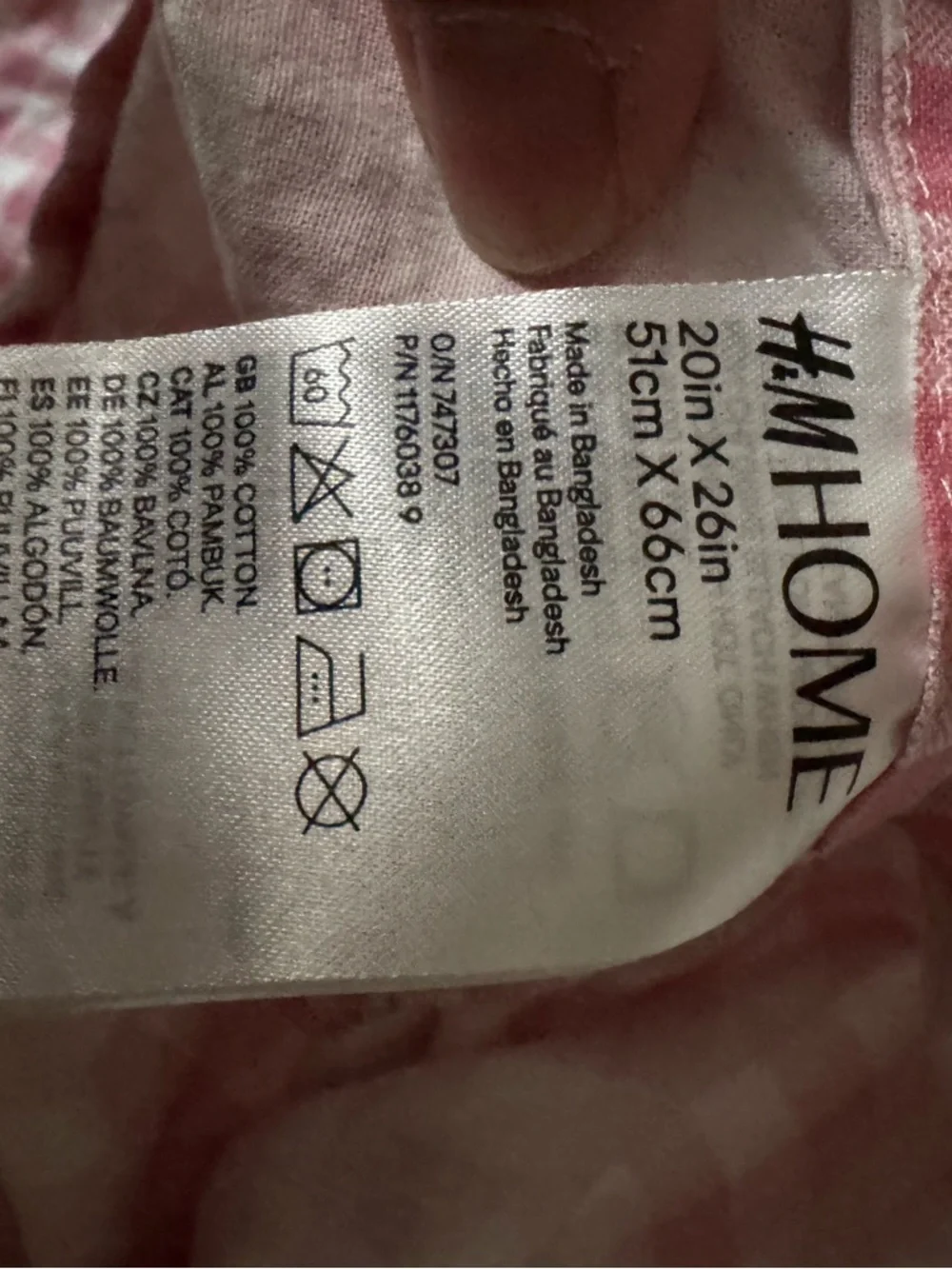 H&M Pink and White Gingham Standard  Envelope enclosure Pillow Case